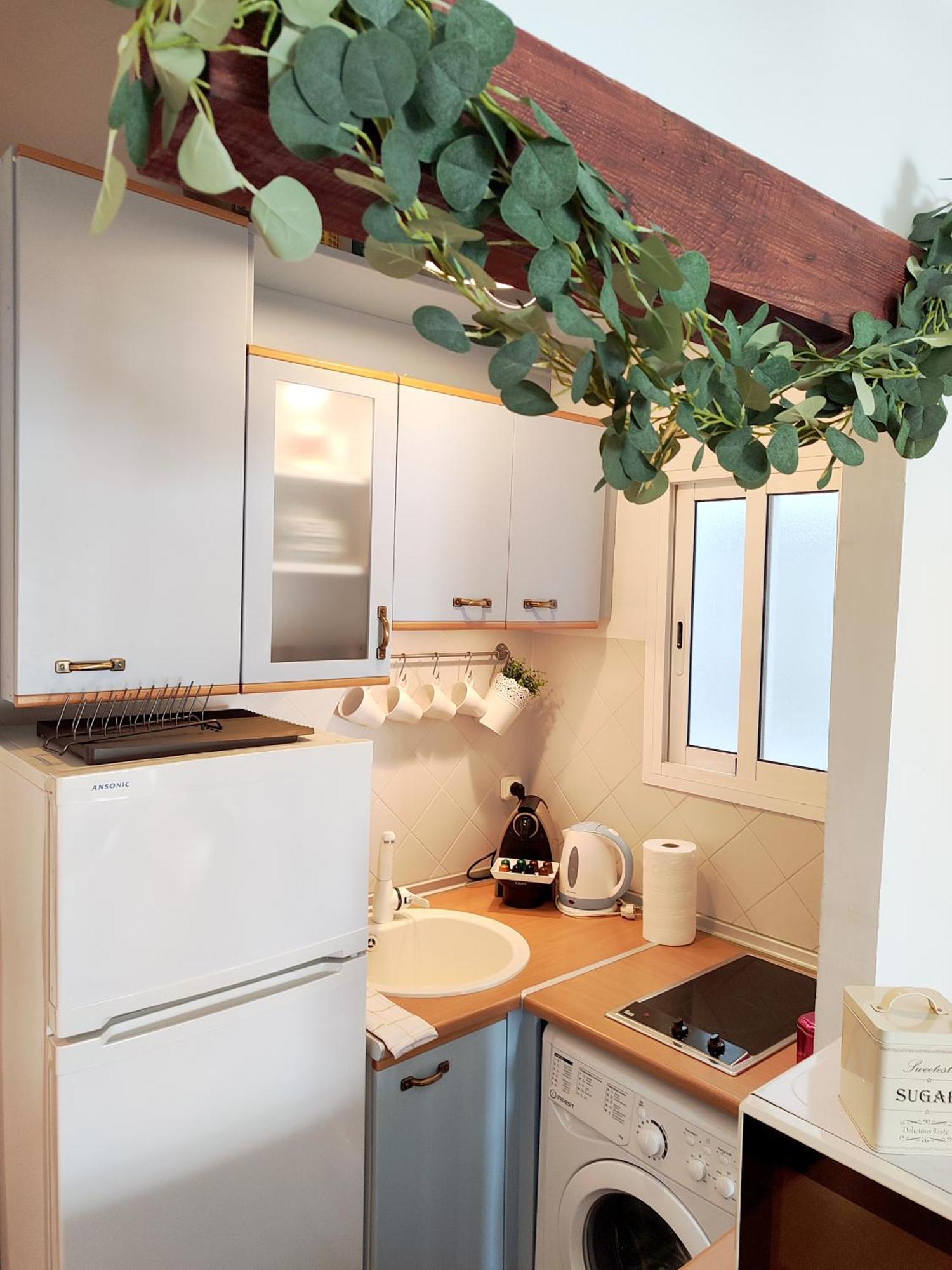 Apartamento Soleado, Familiar, Alegre Y Tranquilo A Un Paseo De La Catedral Sevilla